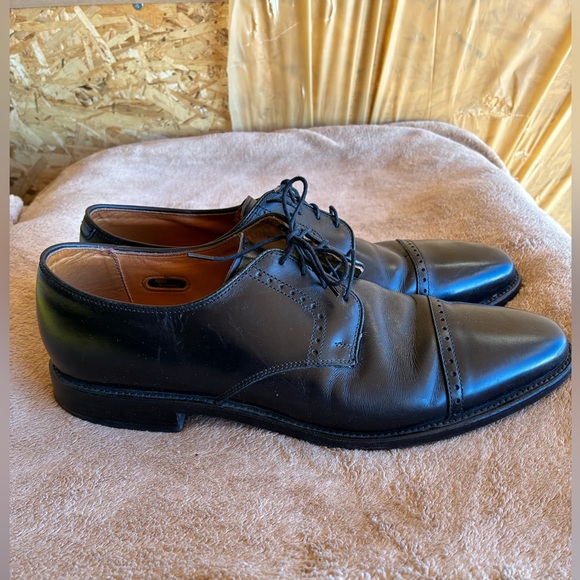 Allen Edmonds Clifton Cap-toe Oxford Dress Shoe 
Size 12 main image 11